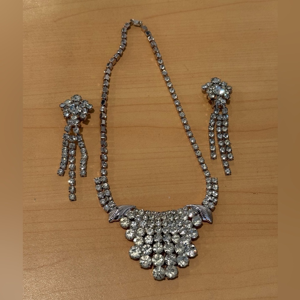 Vintage Rhinestone Statement Necklace & Earrings Set Silver Tone Crystal Glam